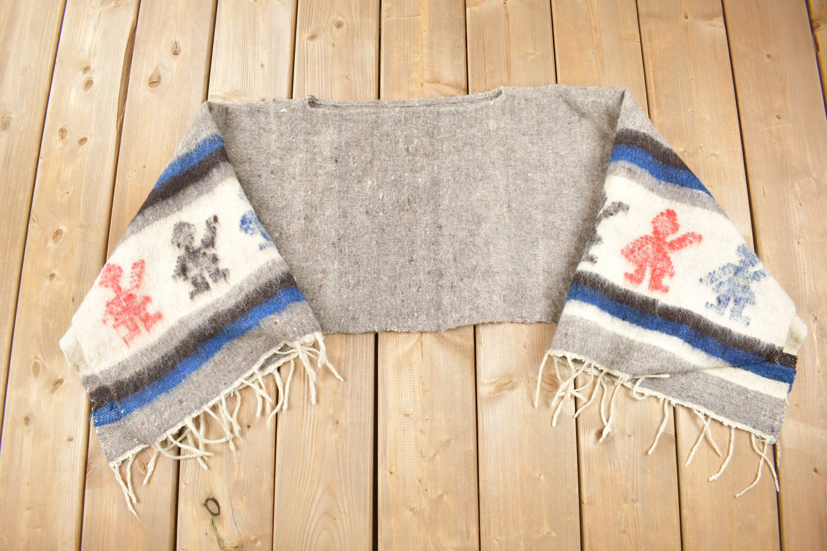 Vintage 1960s Mexican Rug Knit Poncho