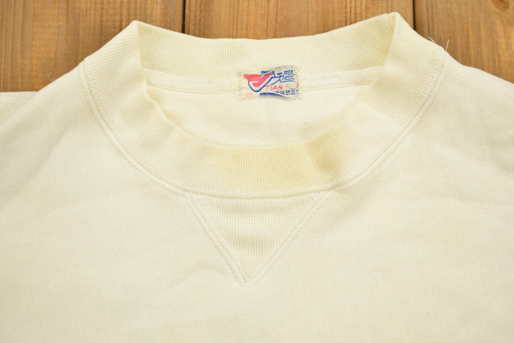 Vintage 1990s Great Wall Of China Crewneck Sweatshirt