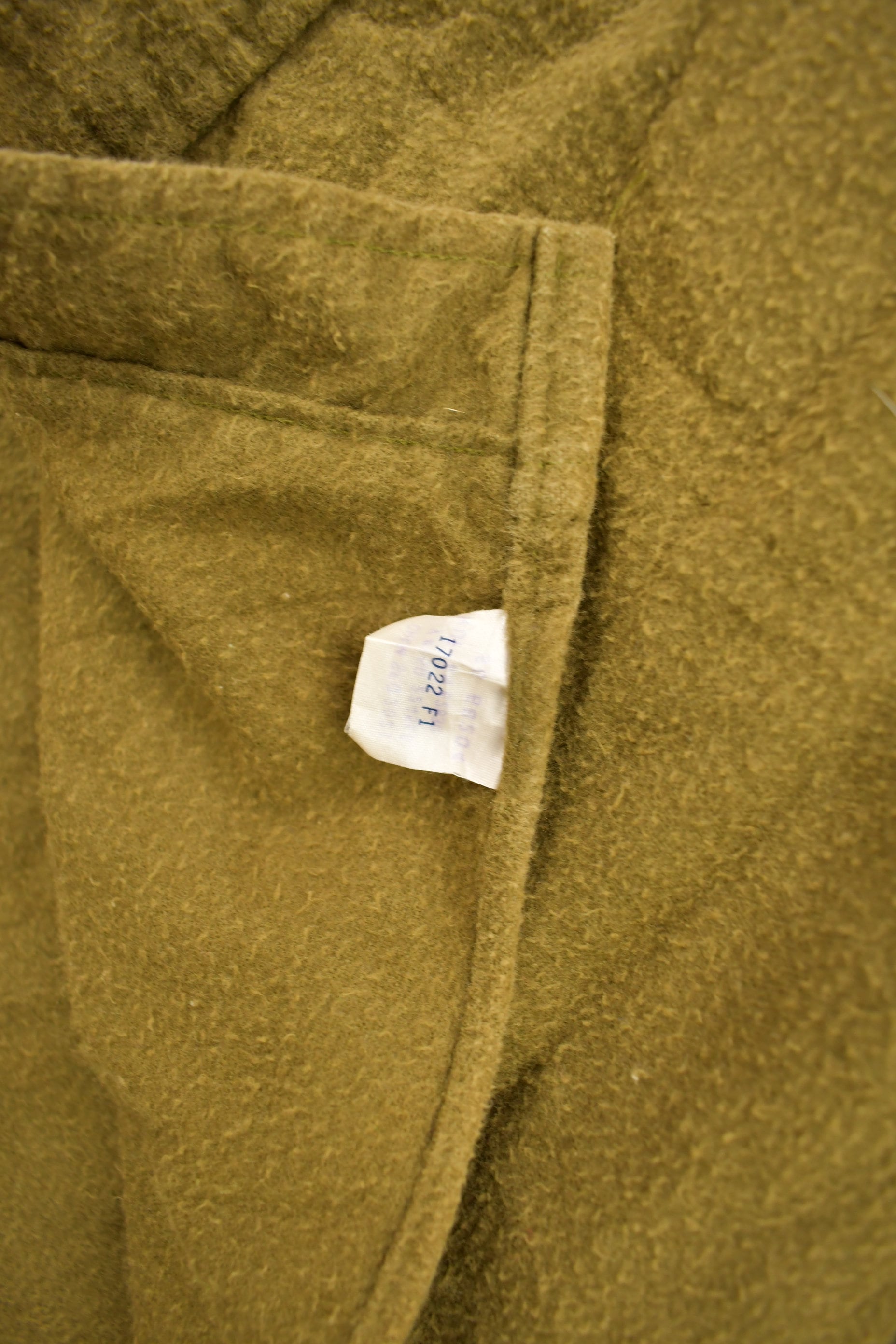 Vintage 2001 Lands End Blank Button Up Shirt
