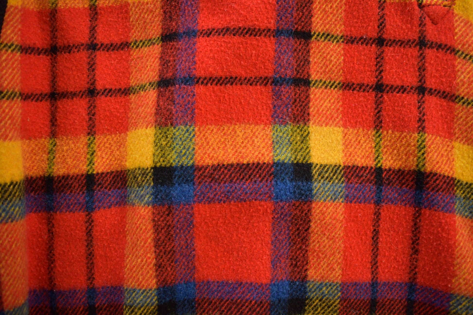 Vintage 1980s Wool Plaid Poncho / Colorful / Plaid / Streetwear Fashion / Winterwear / True Vintage