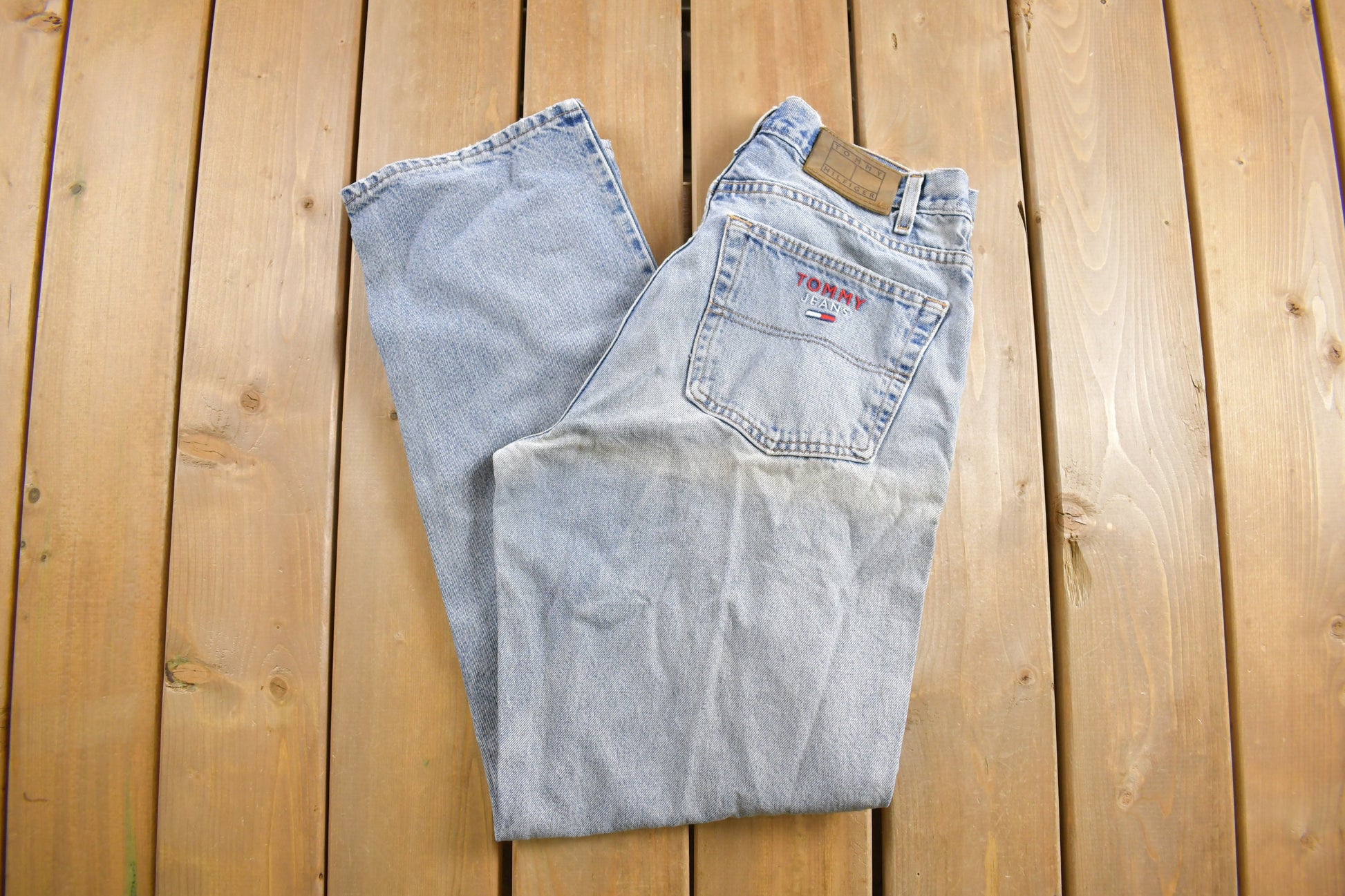 Vintage 1990's Tommy Hilfiger Jeans 32 x 32