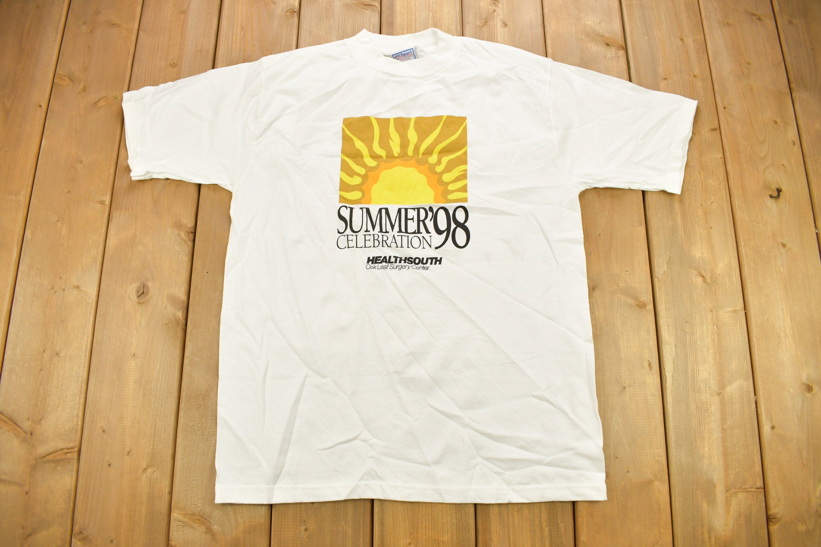 Vintage 1998 Oak Leaf Surgery Health South Center Summer Celebration Graphic T Shirt