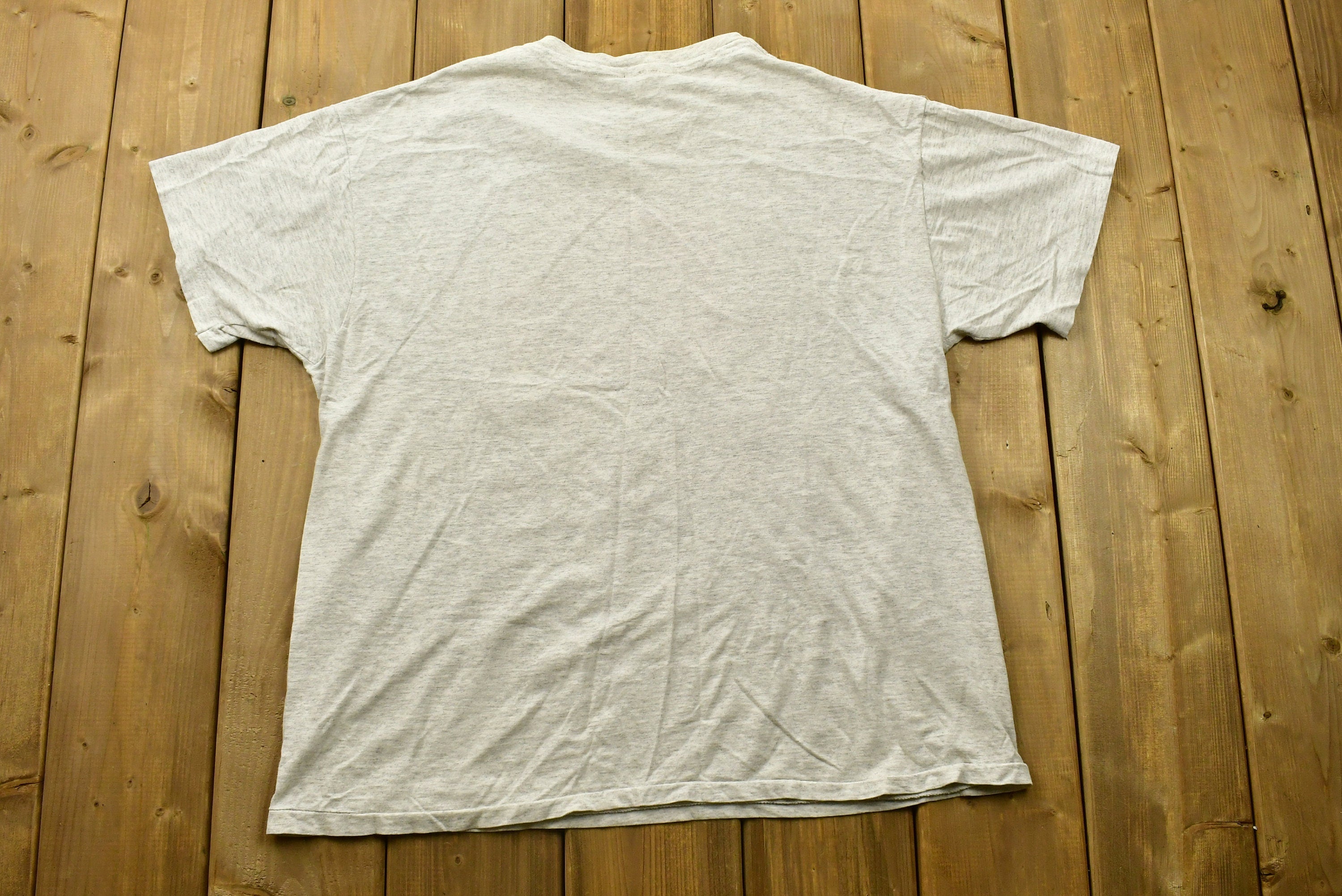 Vintage 1990s Hawaii Fish Graphic T-Shirt