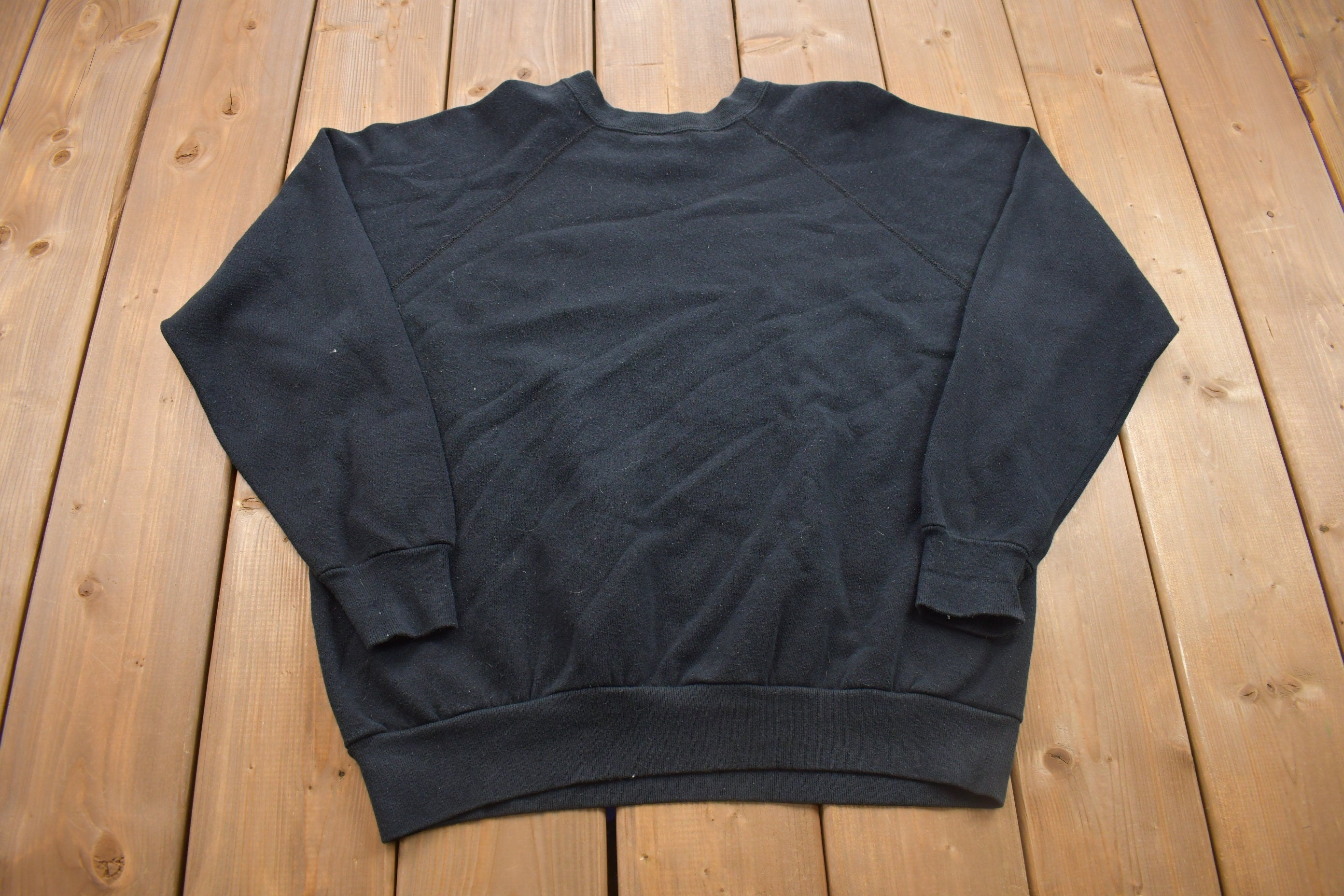 Vintage 1980s Floral Raglan Crewneck Sweatshirt