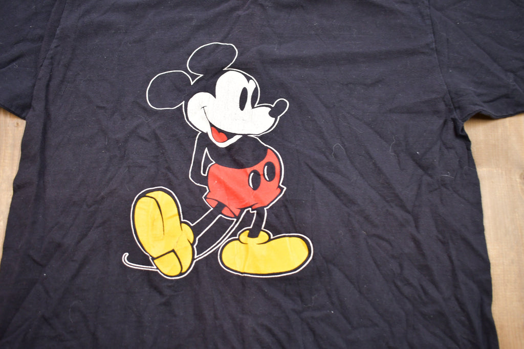 Vintage 1990s Disney Mickey Mouse Graphic T-Shirt