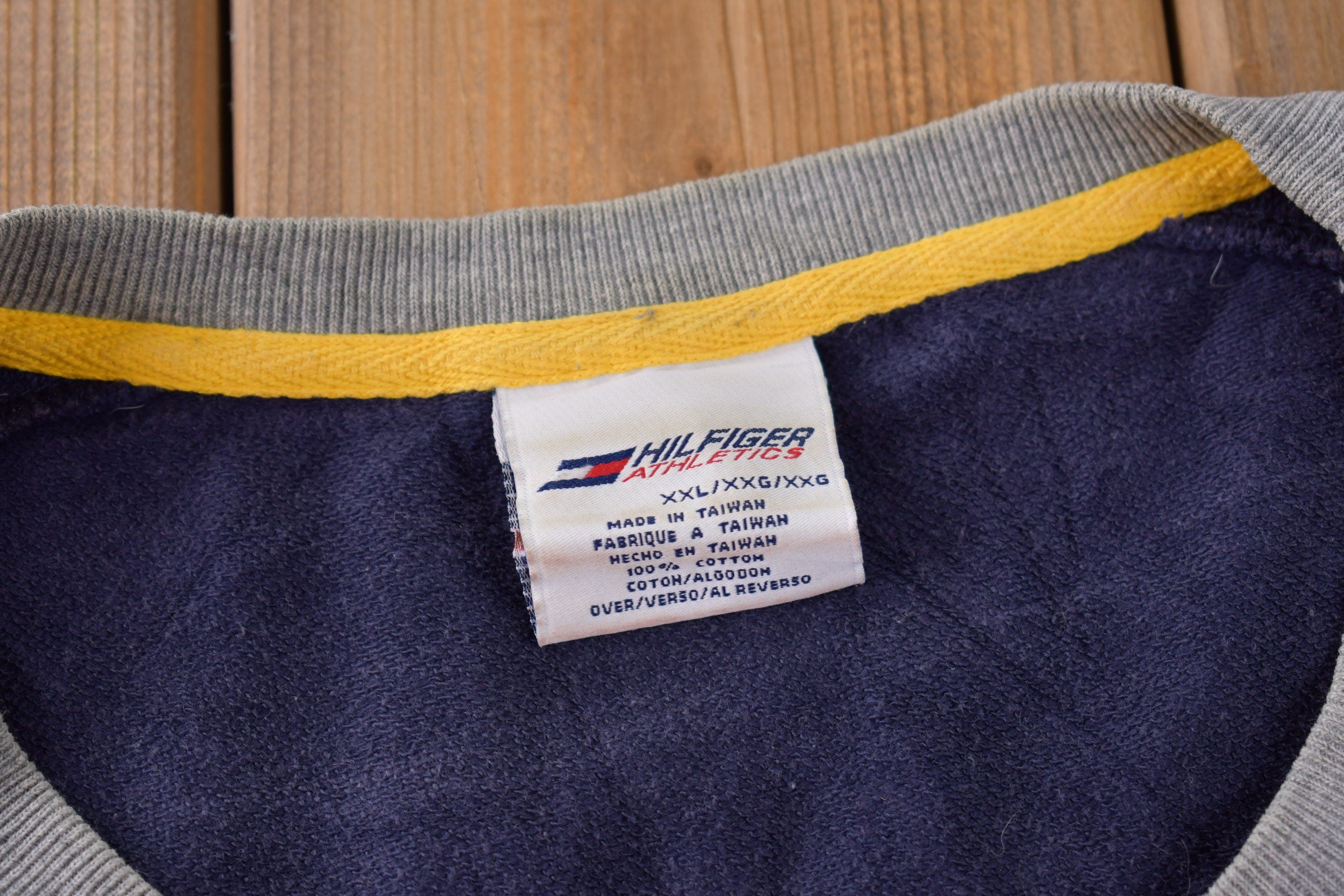 Vintage 1990s Hilfiger Athletics Embroidered Crewneck Sweatshirt Size XXL