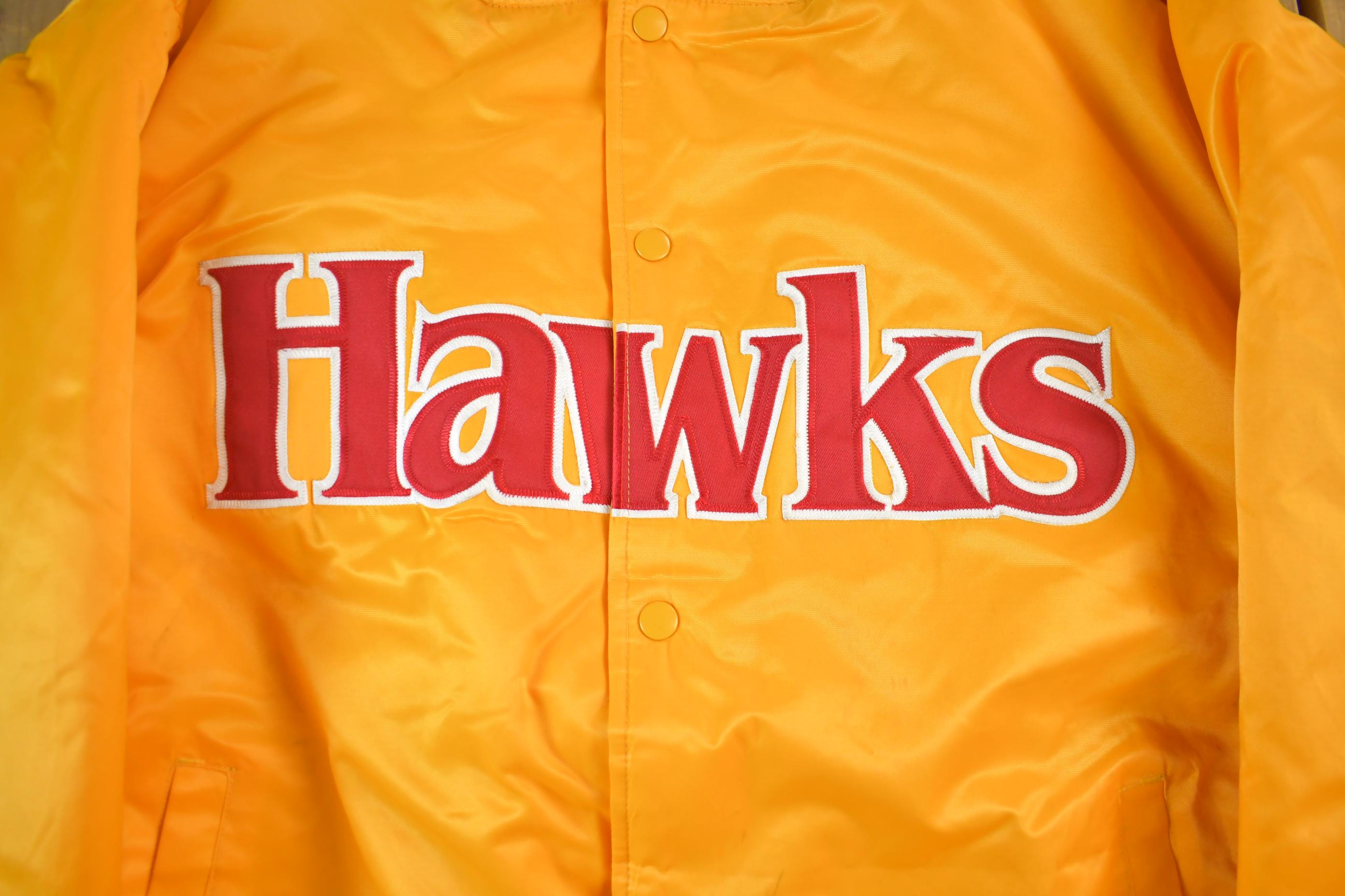 Vintage 2000s Hardwood Classics Atlanta Hawks NBA Basketball Embroidered Snap Button Satin Bomber Jacket Mens 3XL