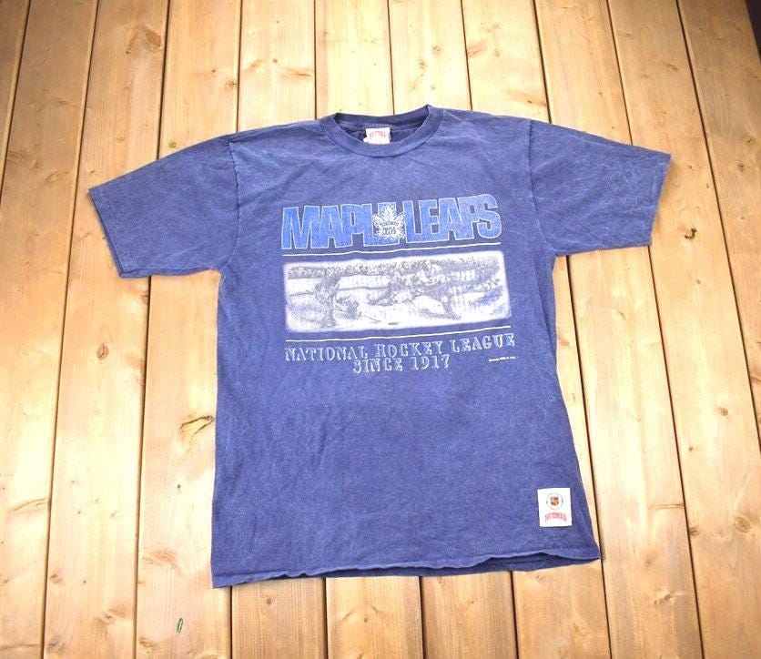 Vintage 1990s NHL Nutmeg Toronto Maple Leafs T-Shirt Made In Canada