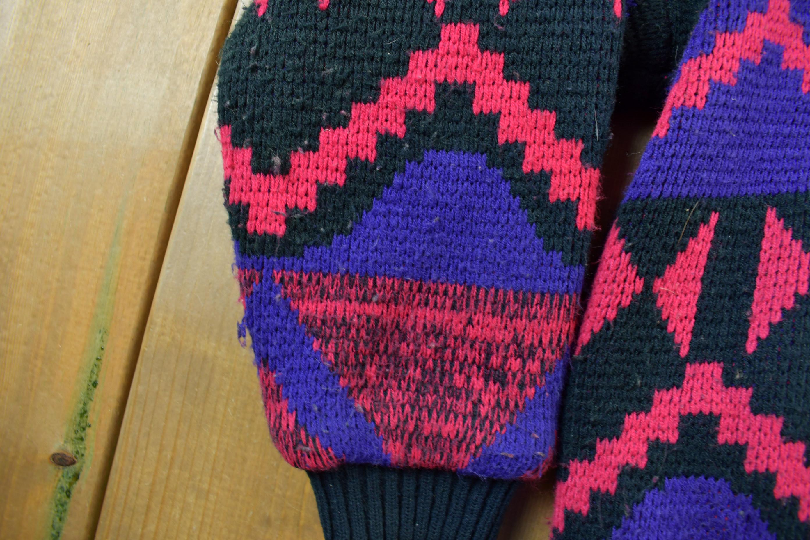 Vintage 1980s Express Knitted Abstract Cardigan Sweater Jacket
