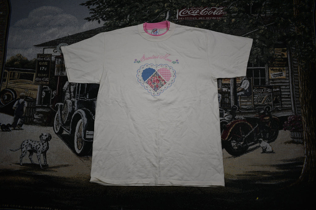 Vintage 1990s Greatest Mom Graphic T Shirt