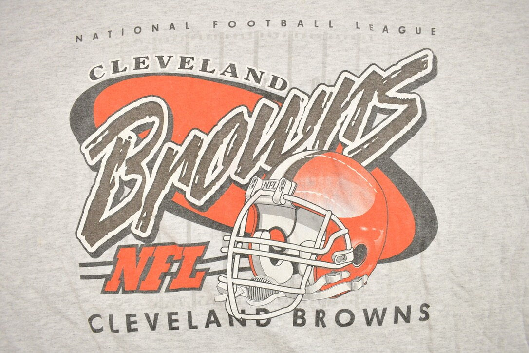 Vintage 1990s Cleveland Browns NFL Graphic T-Shirt