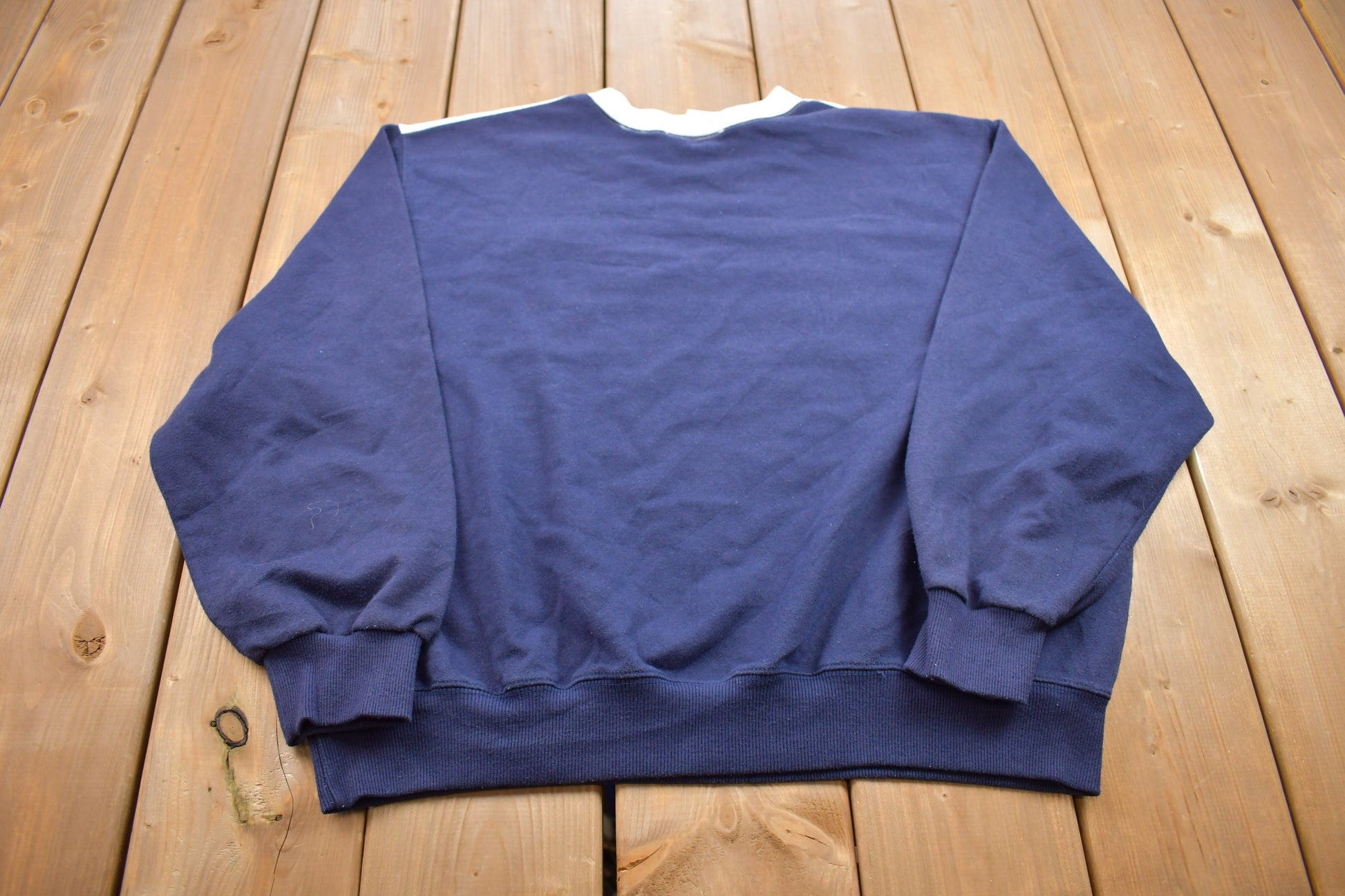 Vintage 1990s Alfred Dunner Flag Crewneck Sweatshirt