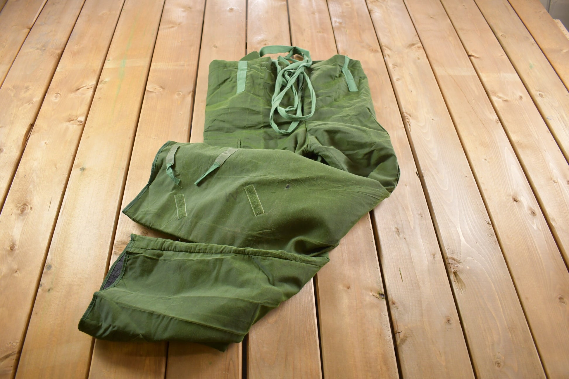 Vintage 1986 Army Green Overalls Size Medium / Streetwear / Army Pants / Military Pant's / Vintage Cargos / True Vintage