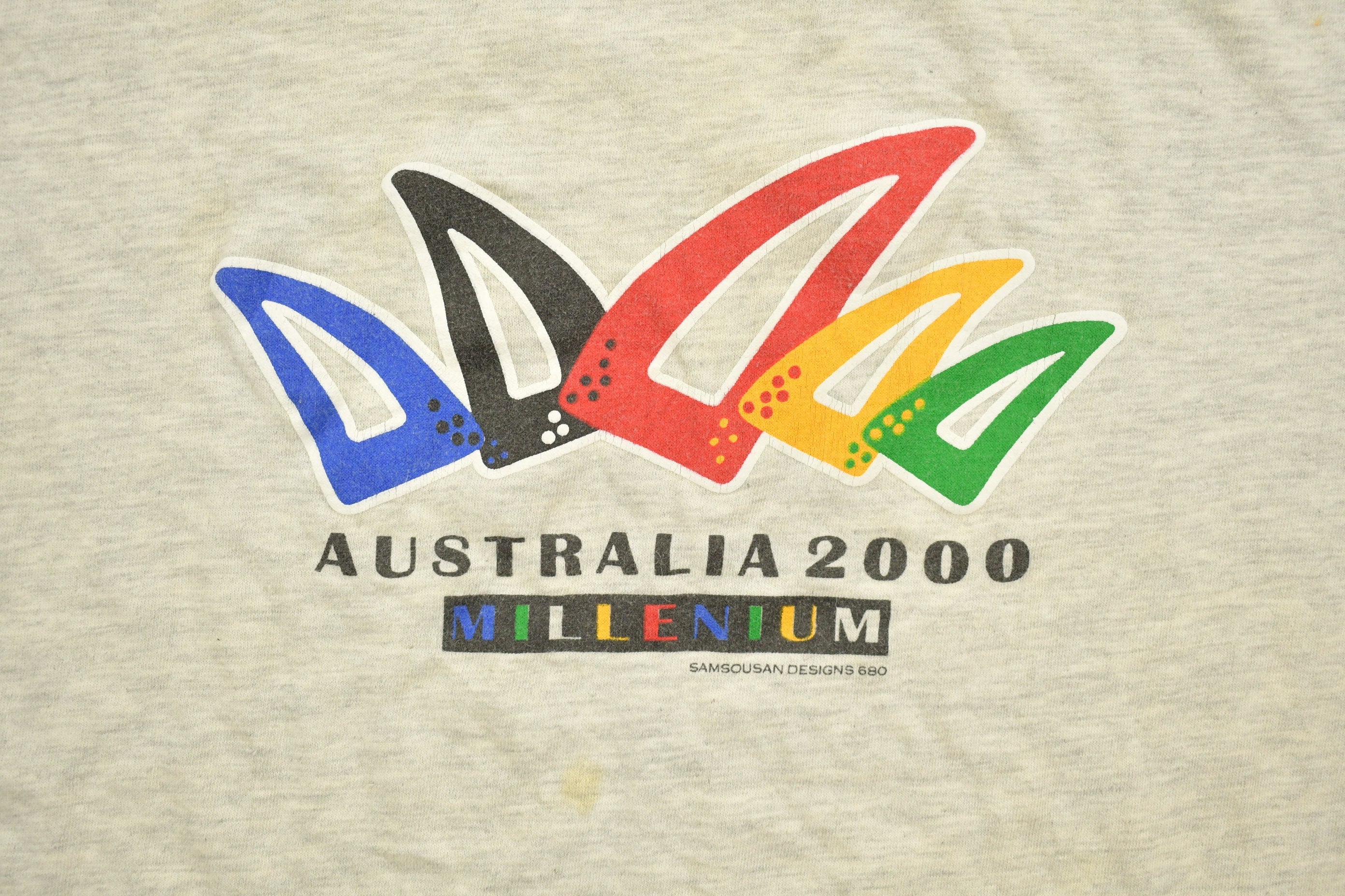 Vintage 2000 Australia Millenium T-Shirt