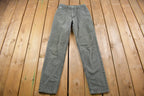 Vintage 1990's Wrangler Women's Grey Jeans 26 x 31