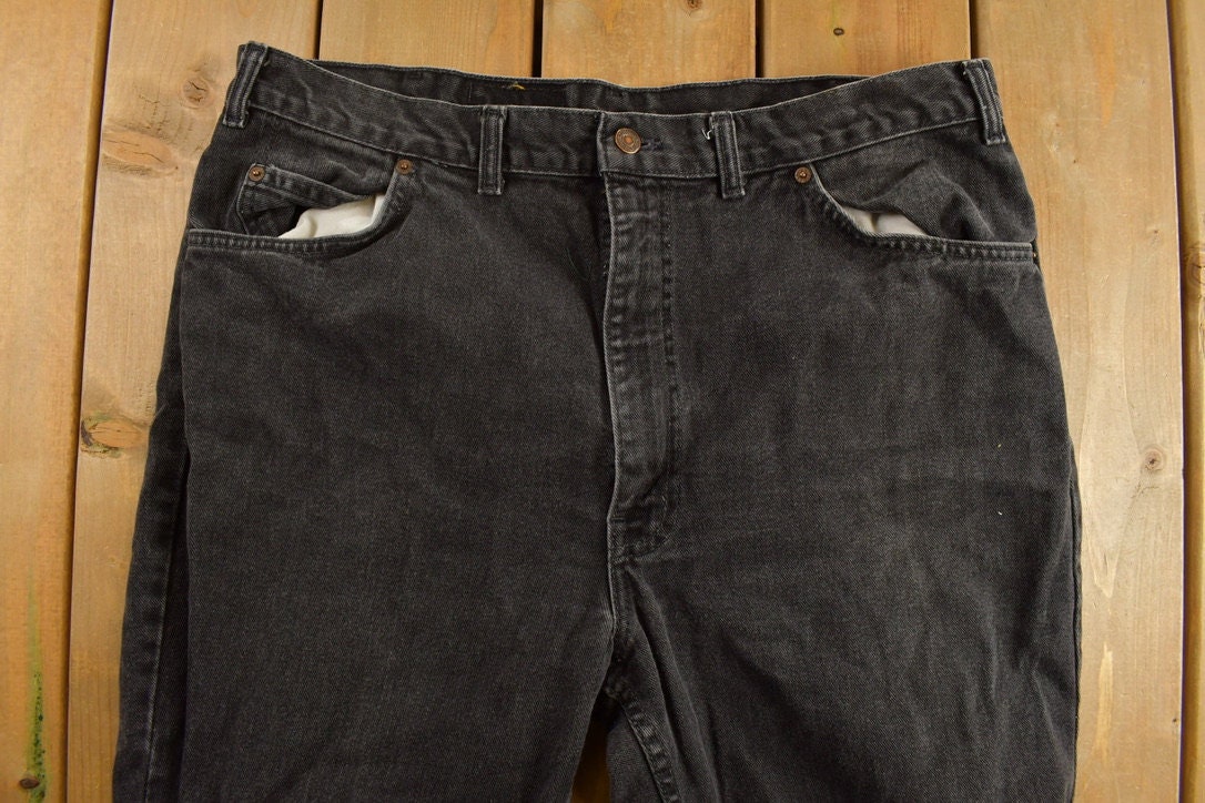 Vintage 1990s Levi' Orange Tab Denim Jeans Size 38 x 31