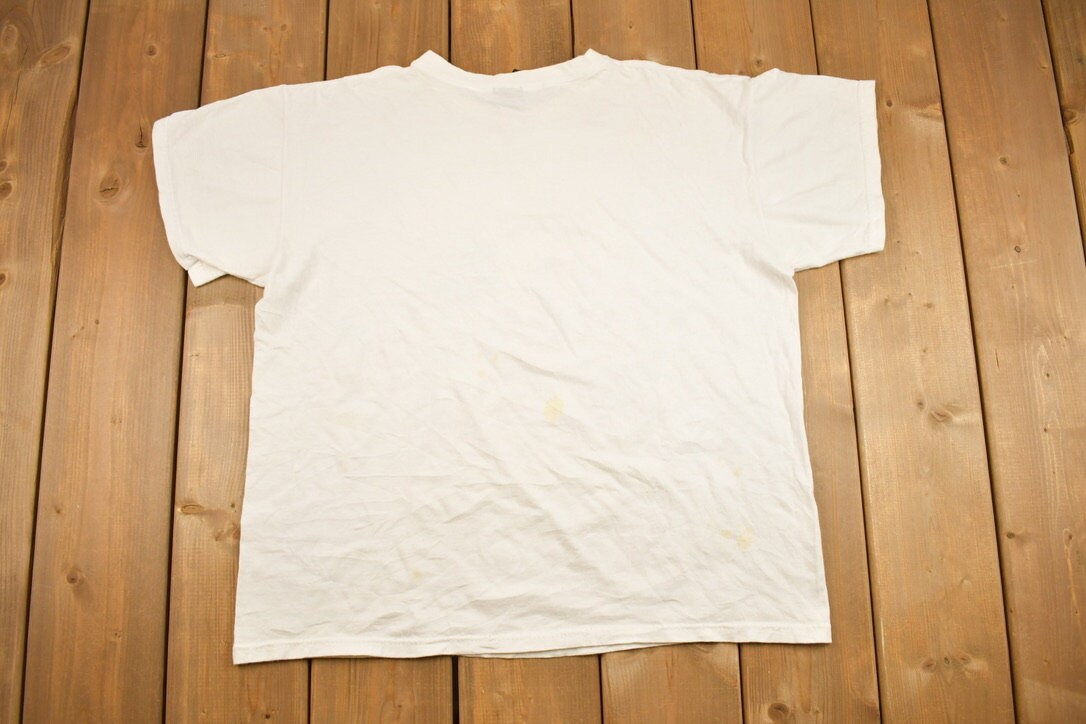 Vintage 1990s Disney World Orlando Graphic T Shirt