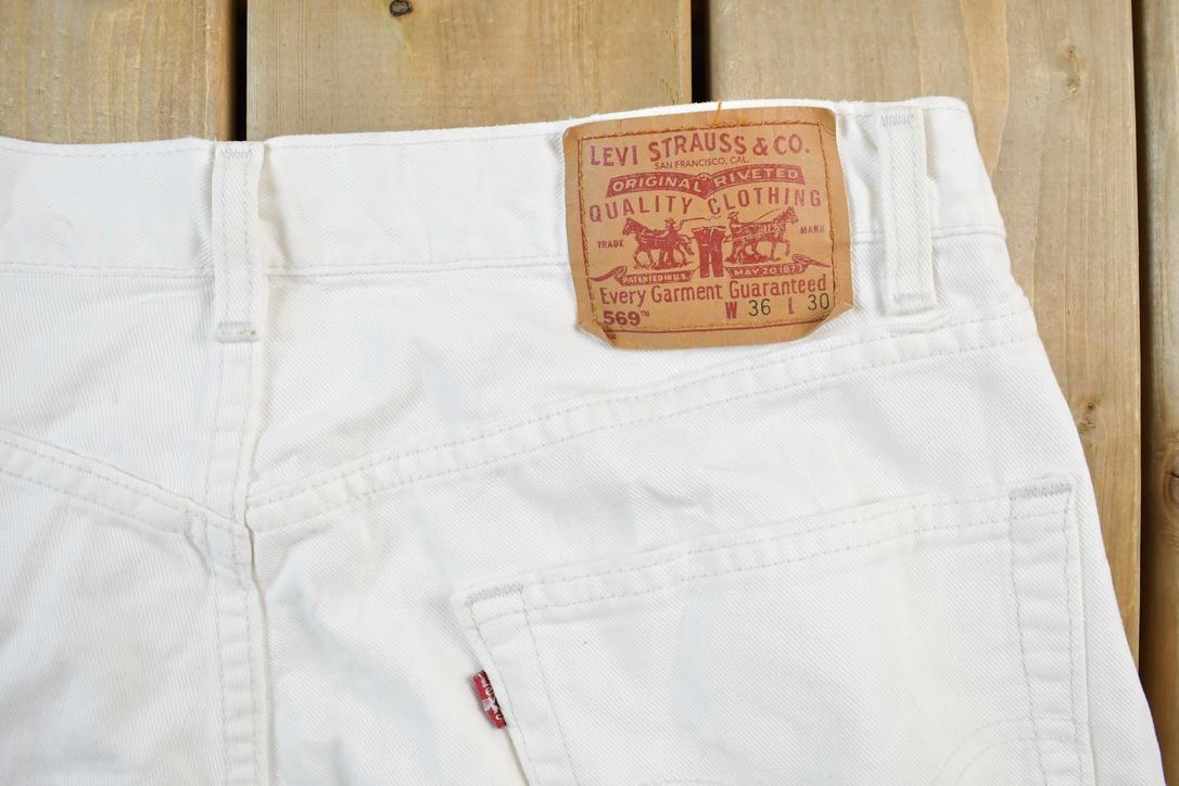 Vintage 1990s Levi Strauss Red Tab 569 Denim Jeans Size 36 x 30 Made In USA