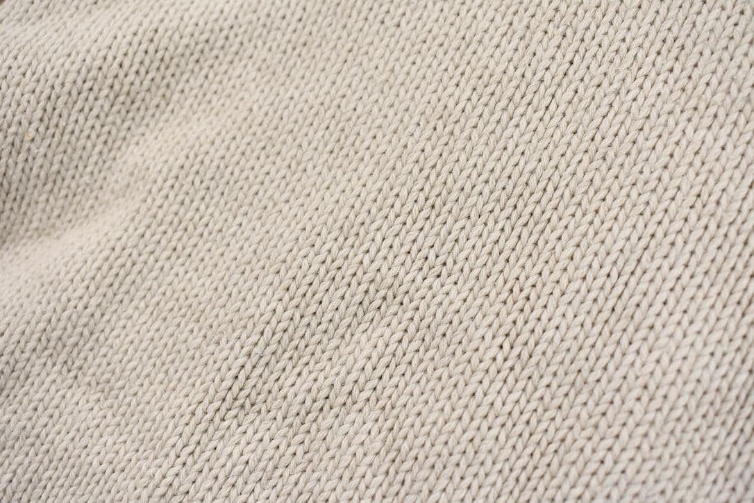 Vintage 1990s White Eddie Bauer Rolled Hem Lightweight Knit Shallow V-Neck Sweater