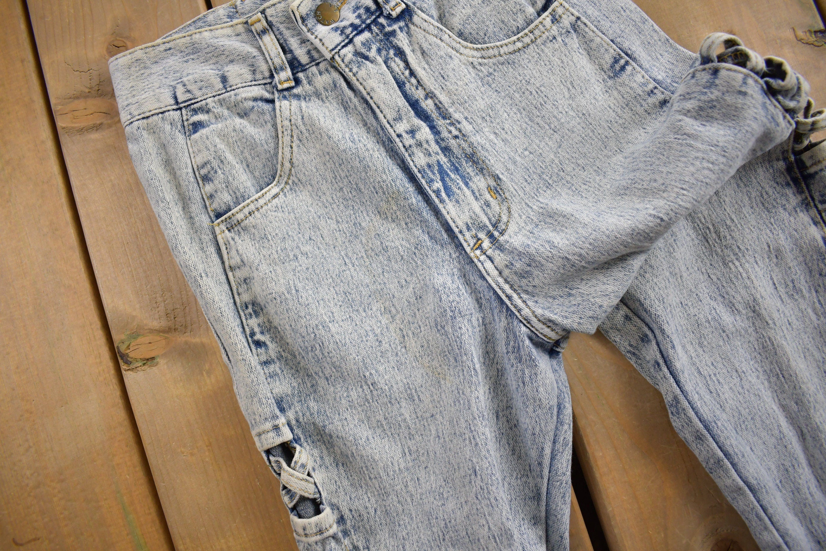 Vintage 1990s Watch LA Laced Jeans Size 24 x 26