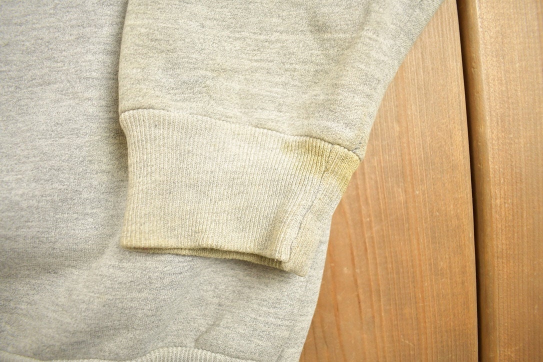 Vintage 1990s University Of Saskatchewan Collegiate Crewneck