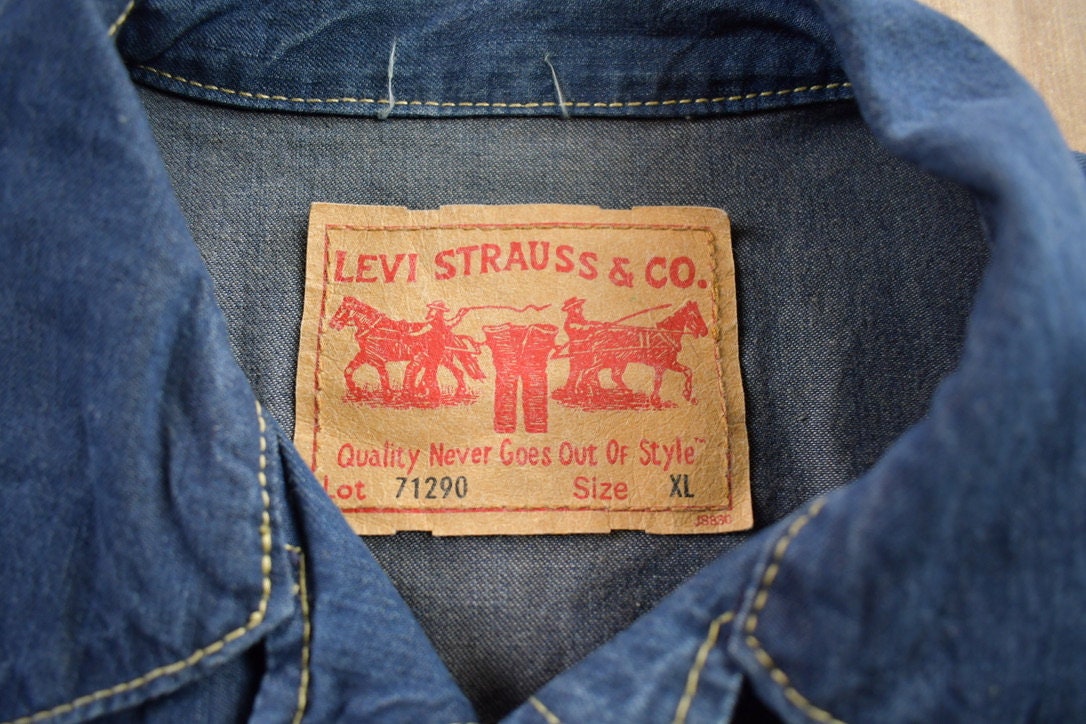 Vintage 1970s Levi's Jean Jacket Made In USA Size XL