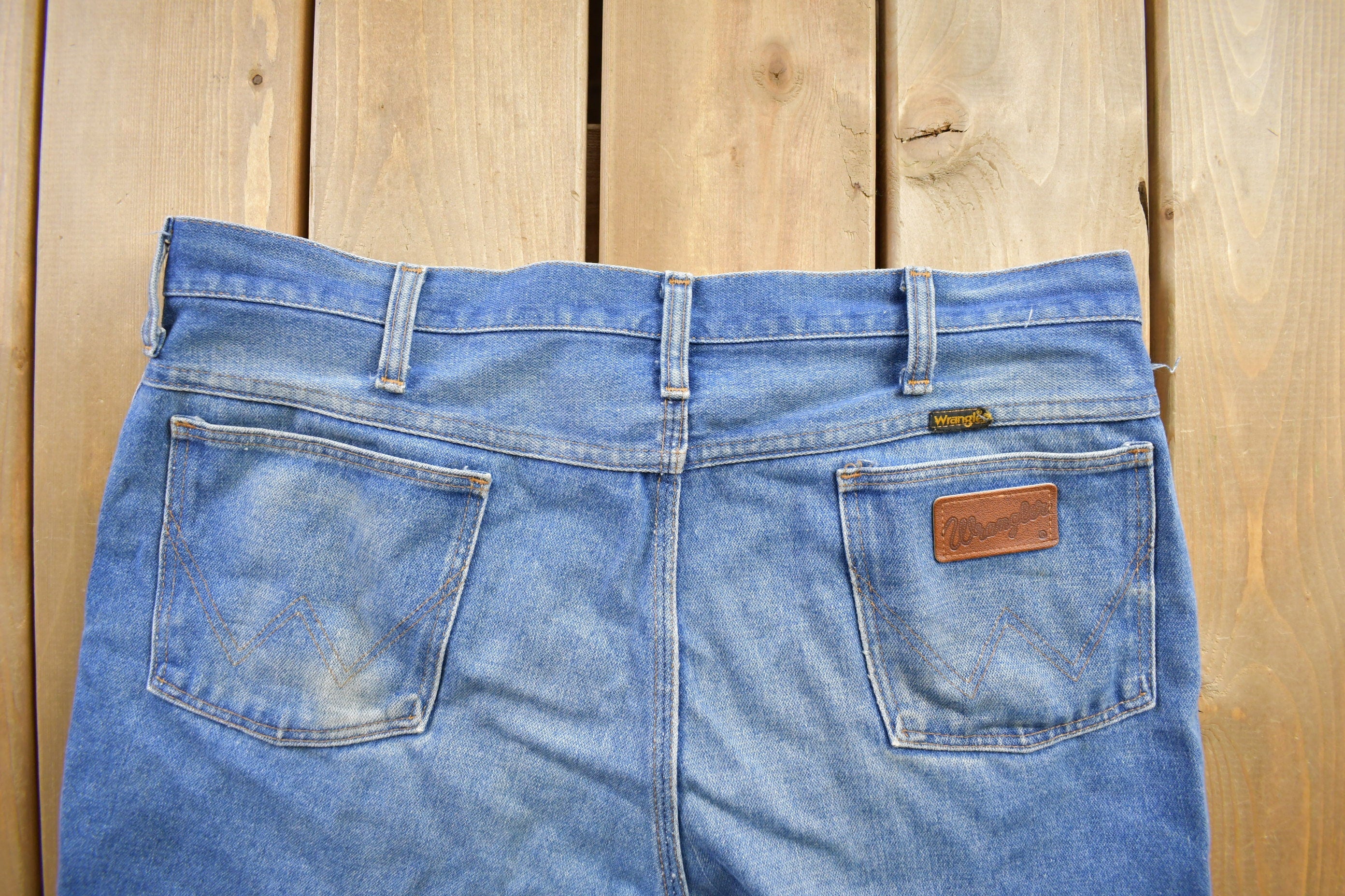 Vintage 1990s Wrangler Denim Jeans Size 38x24