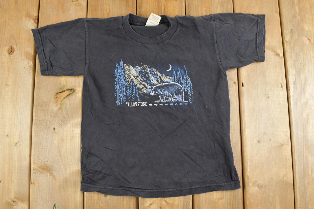 Vintage 1990s Yellowstone Youth Souvenir Bear T-Shirt