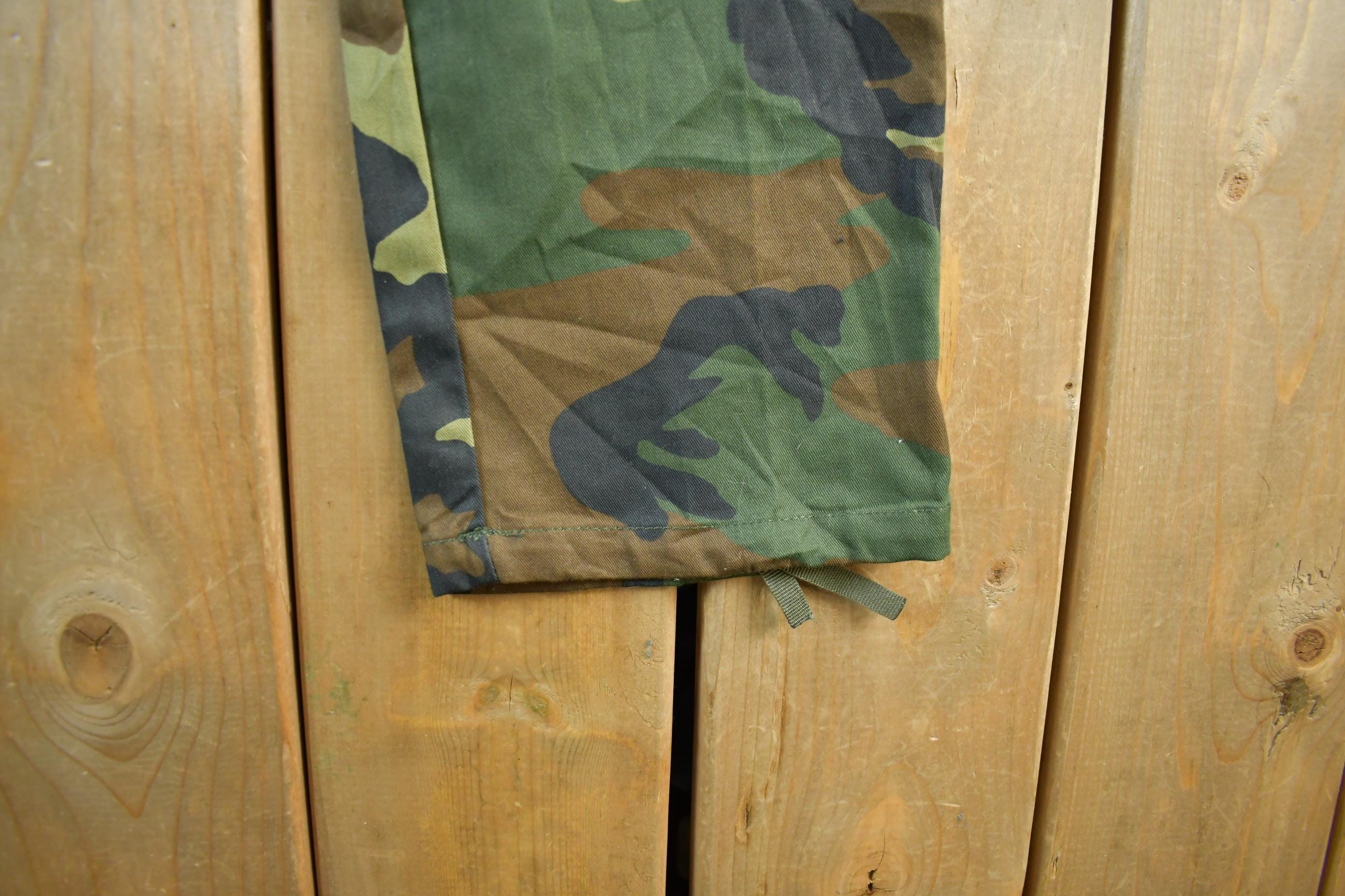 Vintage 2000s Army Woodland Camouflage Cargo Pants Women's 30 x 29