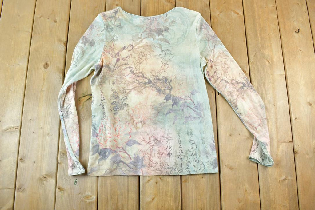 Vintage Y2K Trippy Floral Womens One World Single Stitch T-Shirt / Y2K Vintage Souvenir Tee / Rare Vacation Tee / Summer Shirt