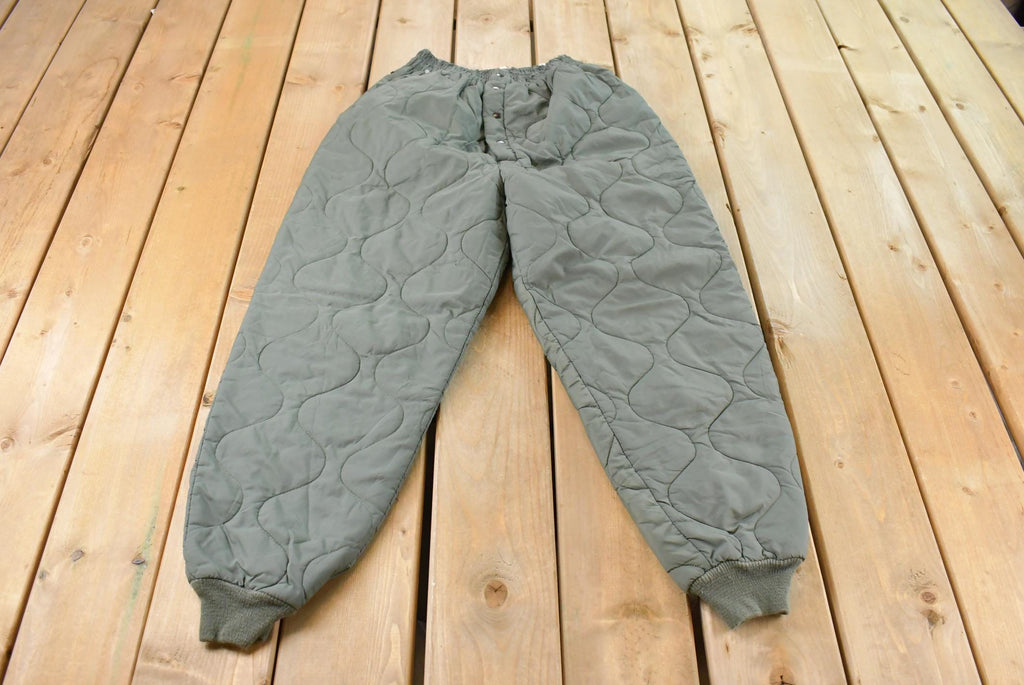 Vintage 1990s Military Quilted Green Liner Flyers Pants Men's 22 x 27.5 / 90s Army Pants / American Vintage / Made in USA