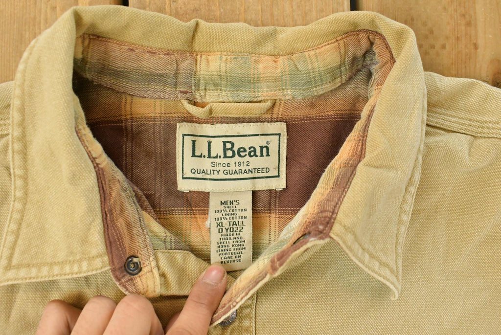 Vintage 1990s L.L. Bean Plaid Lined Button Up Shirt Men's XL Tall / Vintage Hiking Shirt / 90s Work Shirt / Outdoors