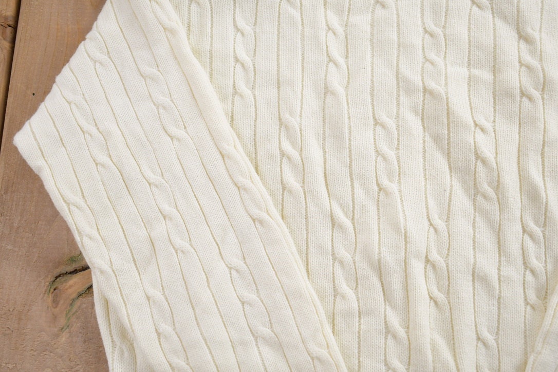 Vintage 1990s Cable Knit Knitted Crewneck Sweater