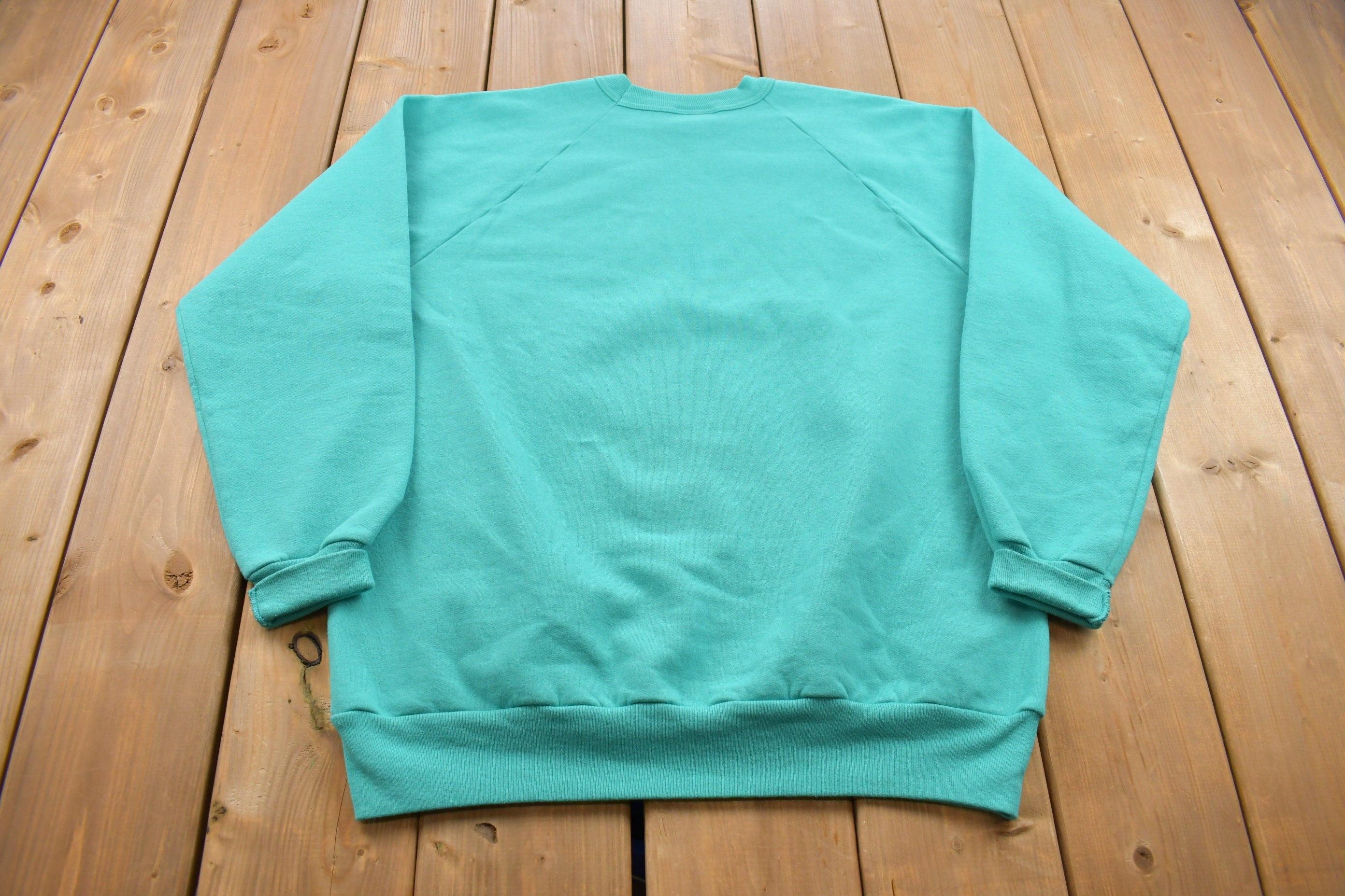 Vintage 1980s Penman's Moosonee Ontario Raglan Crewneck Sweatshirt