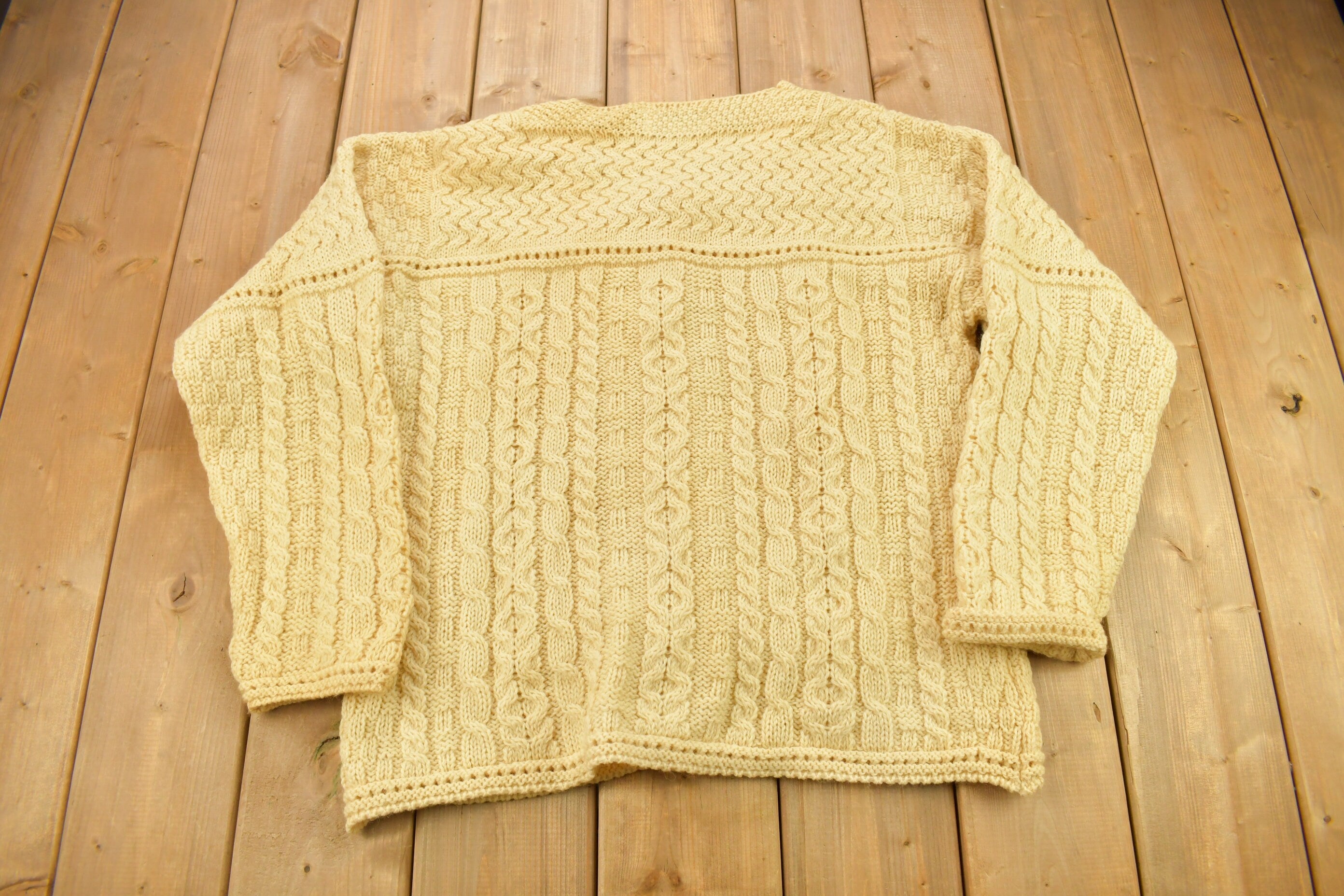 Vintage 1990s Aran Crafts 100% Wool 3D Cable Knit Cardigan Sweater