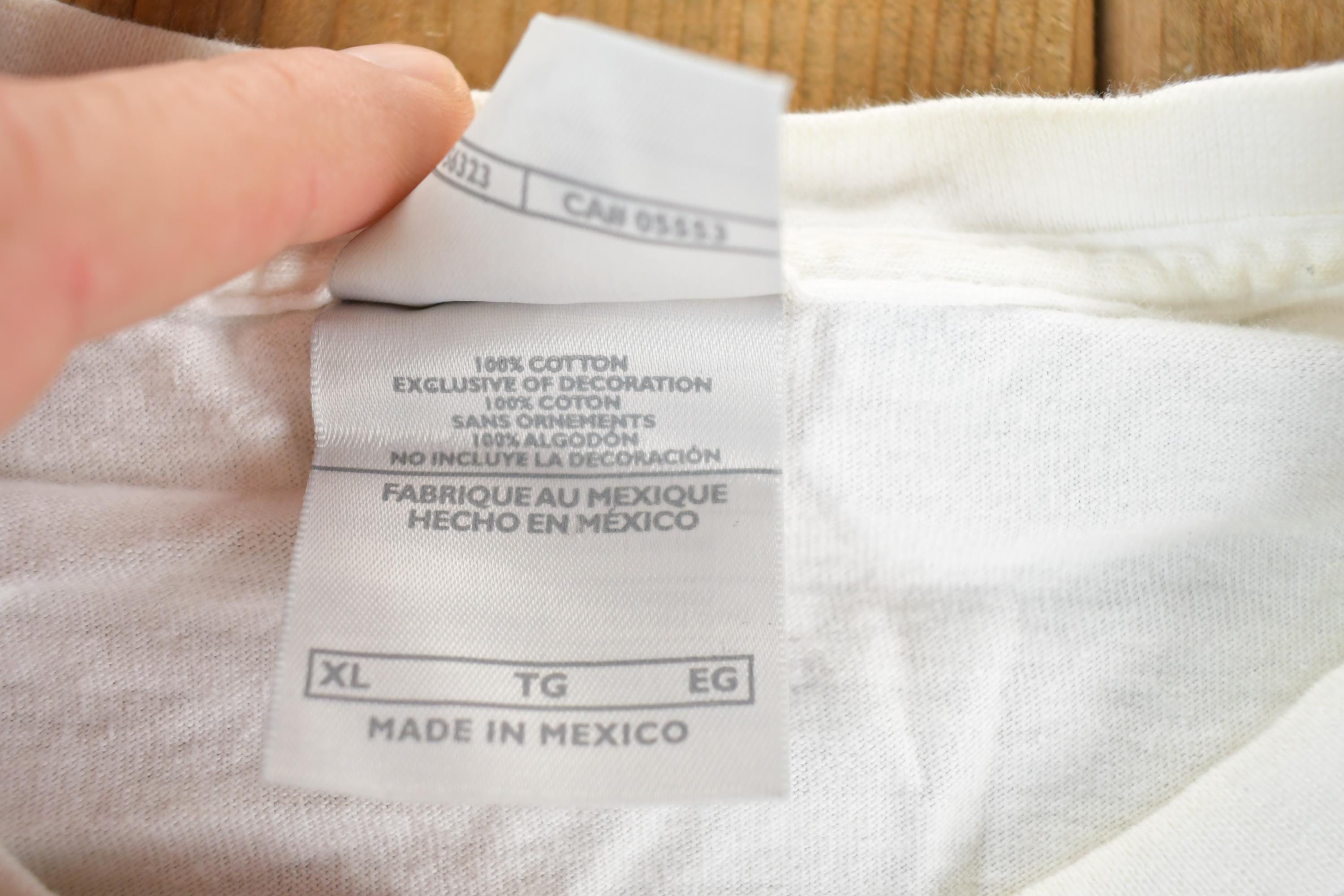 Vintage Y2K Nike Swoosh T-Shirt Men's L