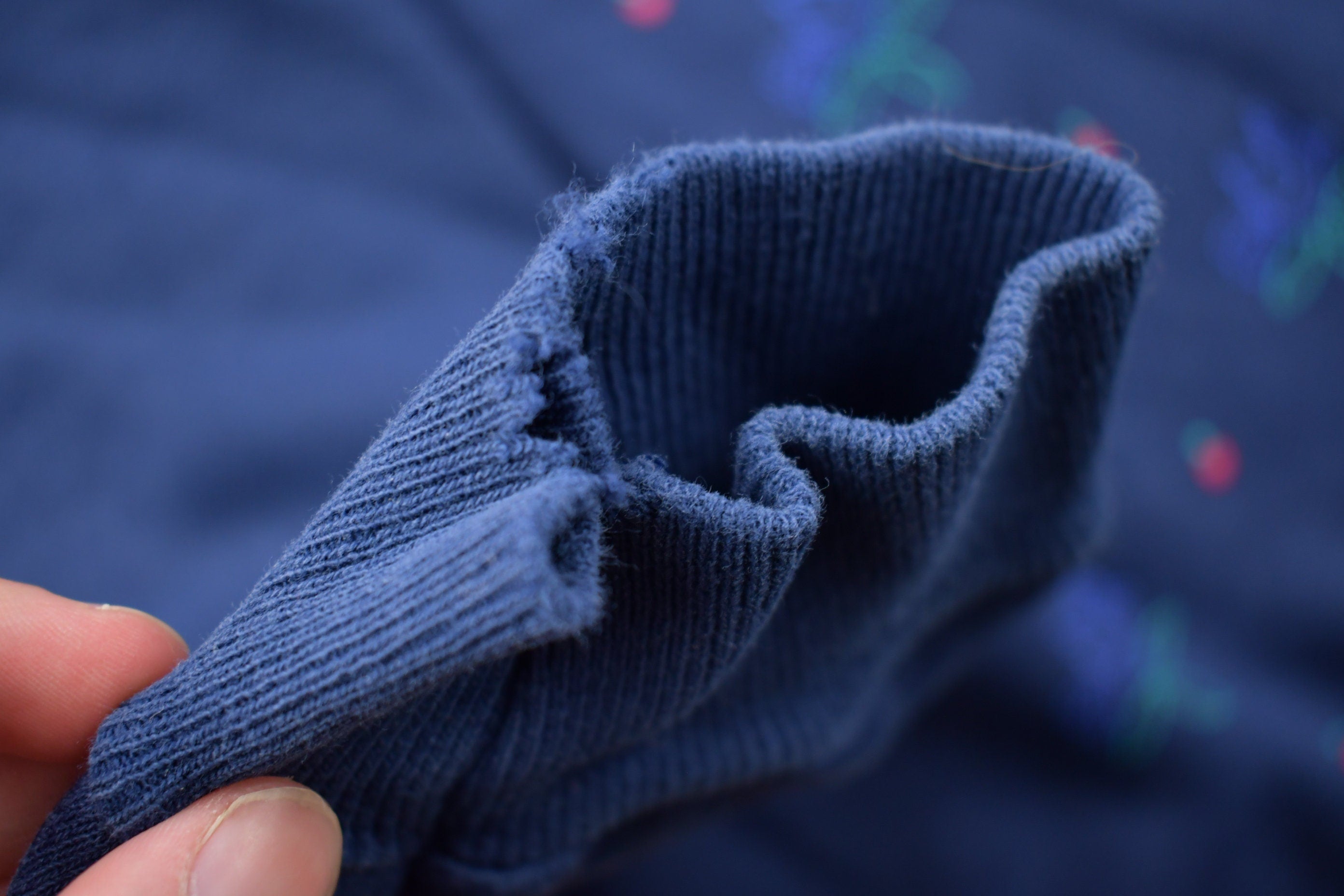 Vintage 1990s Apple Tree Crewneck Sweater