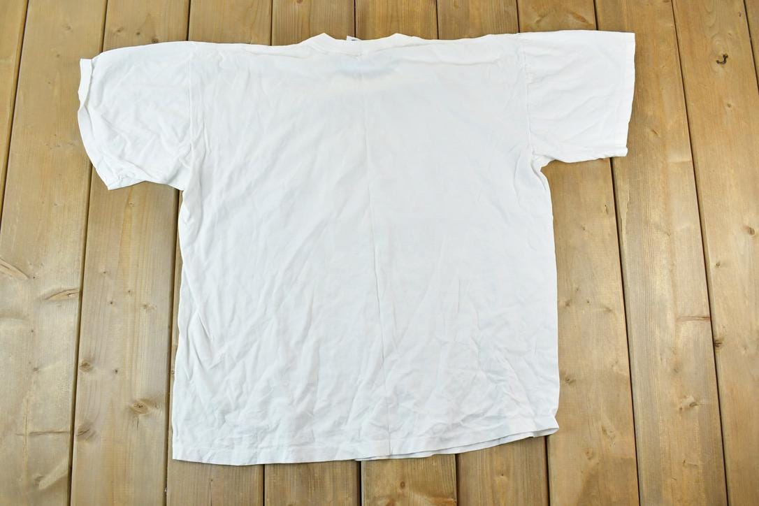 Vintage 1990s Minneapolis Metro Skyways Single Stitch T-Shirt / 90s Vintage Transit Map Souvenir Tee / Rare Vacation Tee / Made In USA