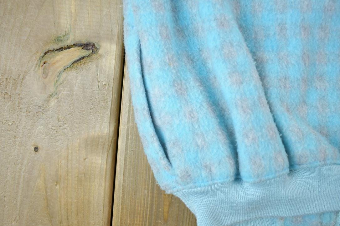Vintage 1990s Junior Connection Fleece Sweater / Outdoorsman / 90s Sweater / Streetwear / Hiking / Fleece Zip up