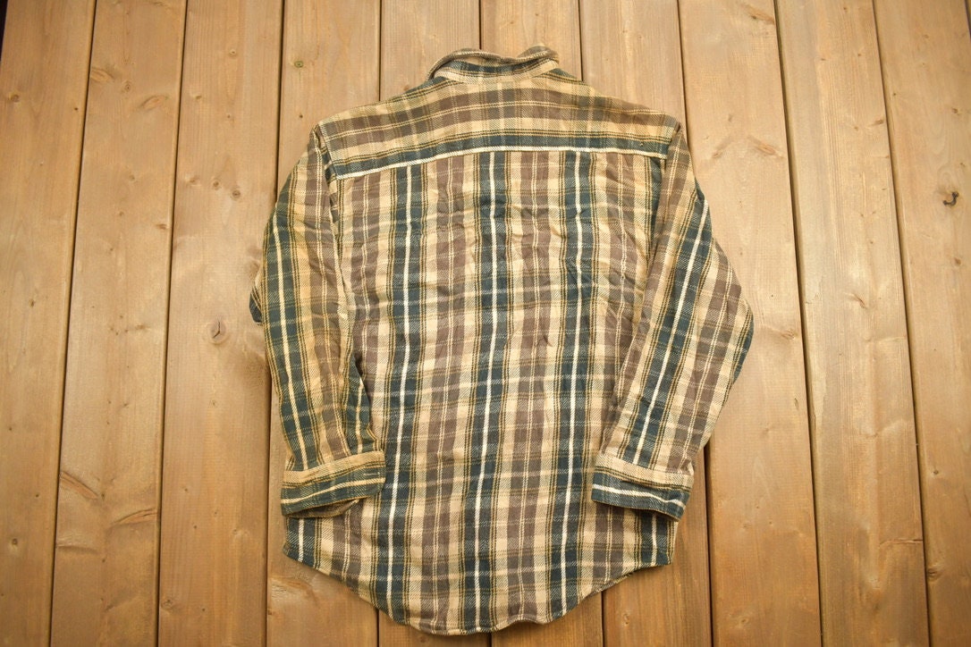 Vintage 1980s Brown Plaid Flannel Button Up Shirt / 1980s Button Up / Vintage Flannel / Plaid Shirt / Button Down / All Over Print