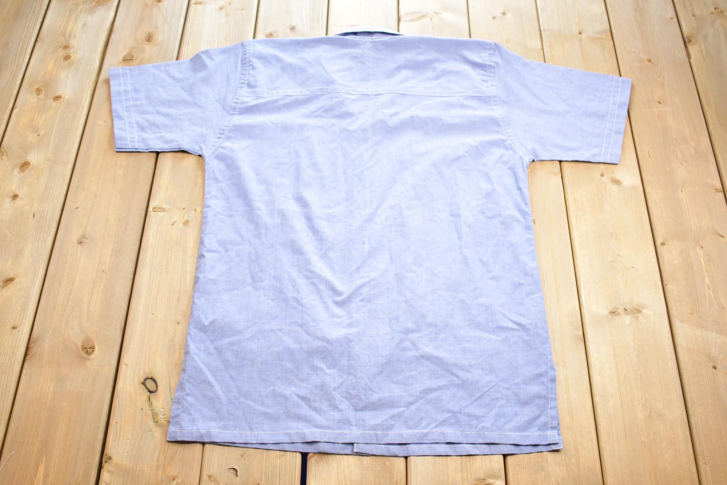 Vintage 1990s Farmers Scenic Short Sleeved Casual Button Up Shirt