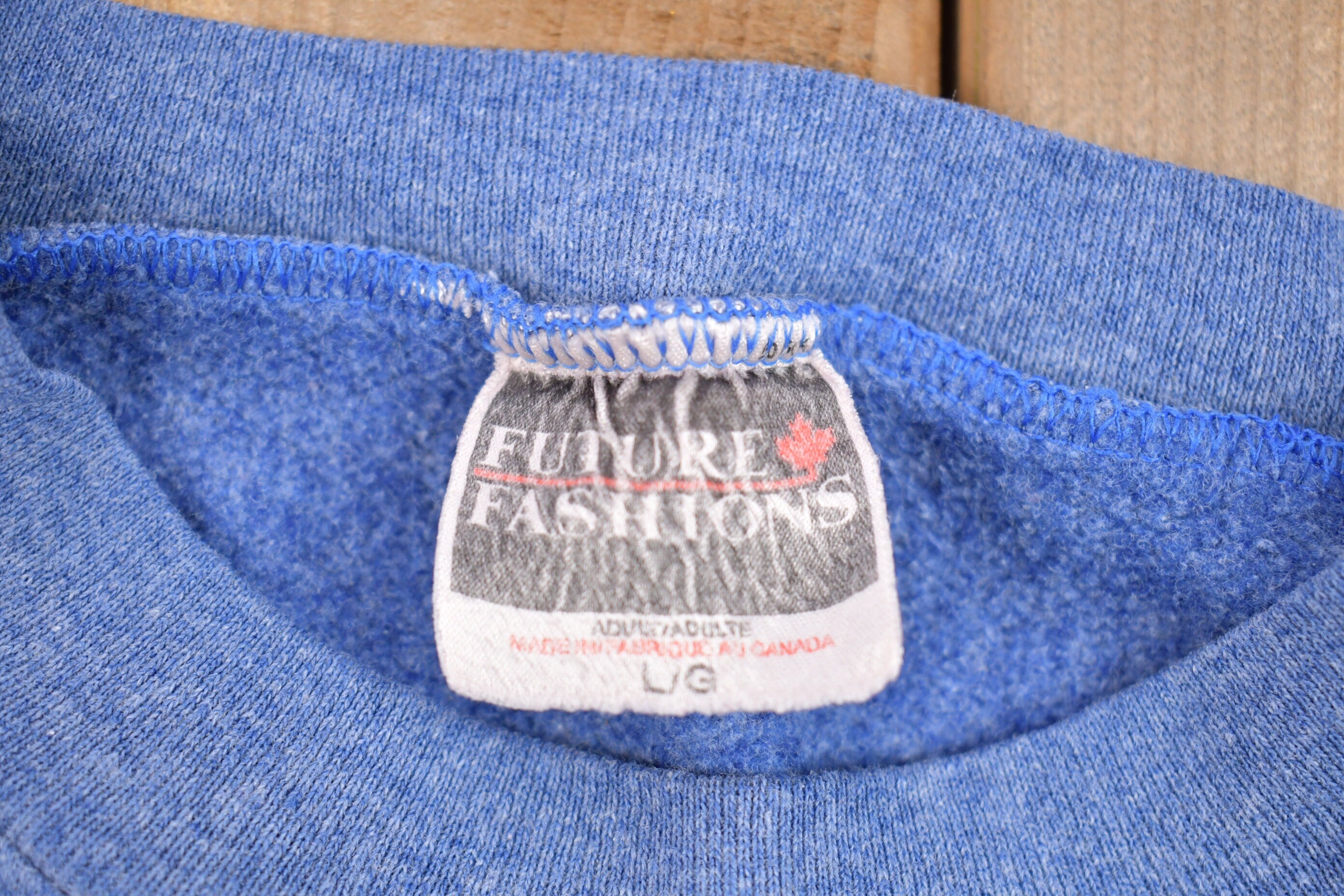 Vintage 1990s Windsor Canada Made In Canada Crewneck Sweatshirt