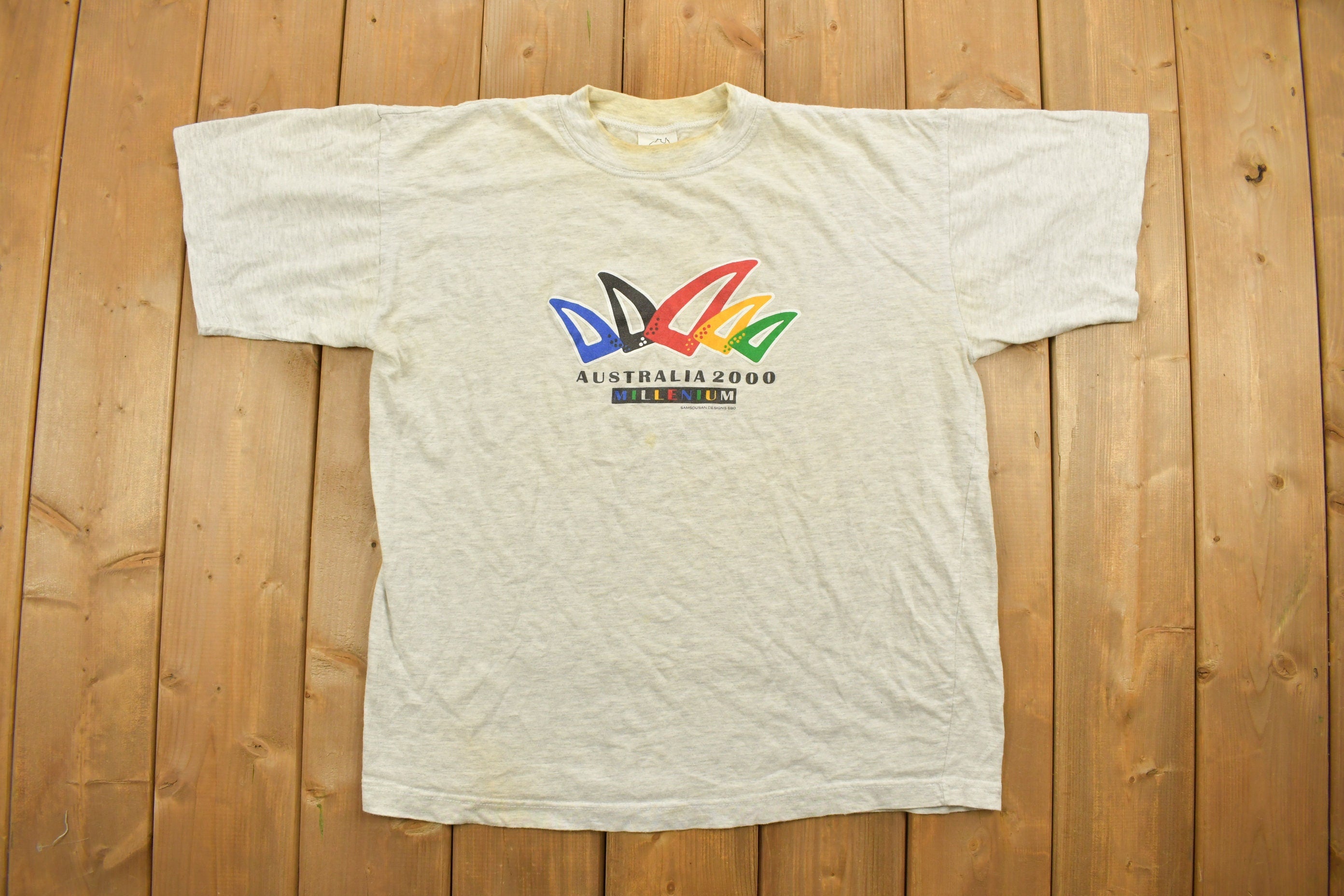 Vintage 2000 Australia Millenium T-Shirt