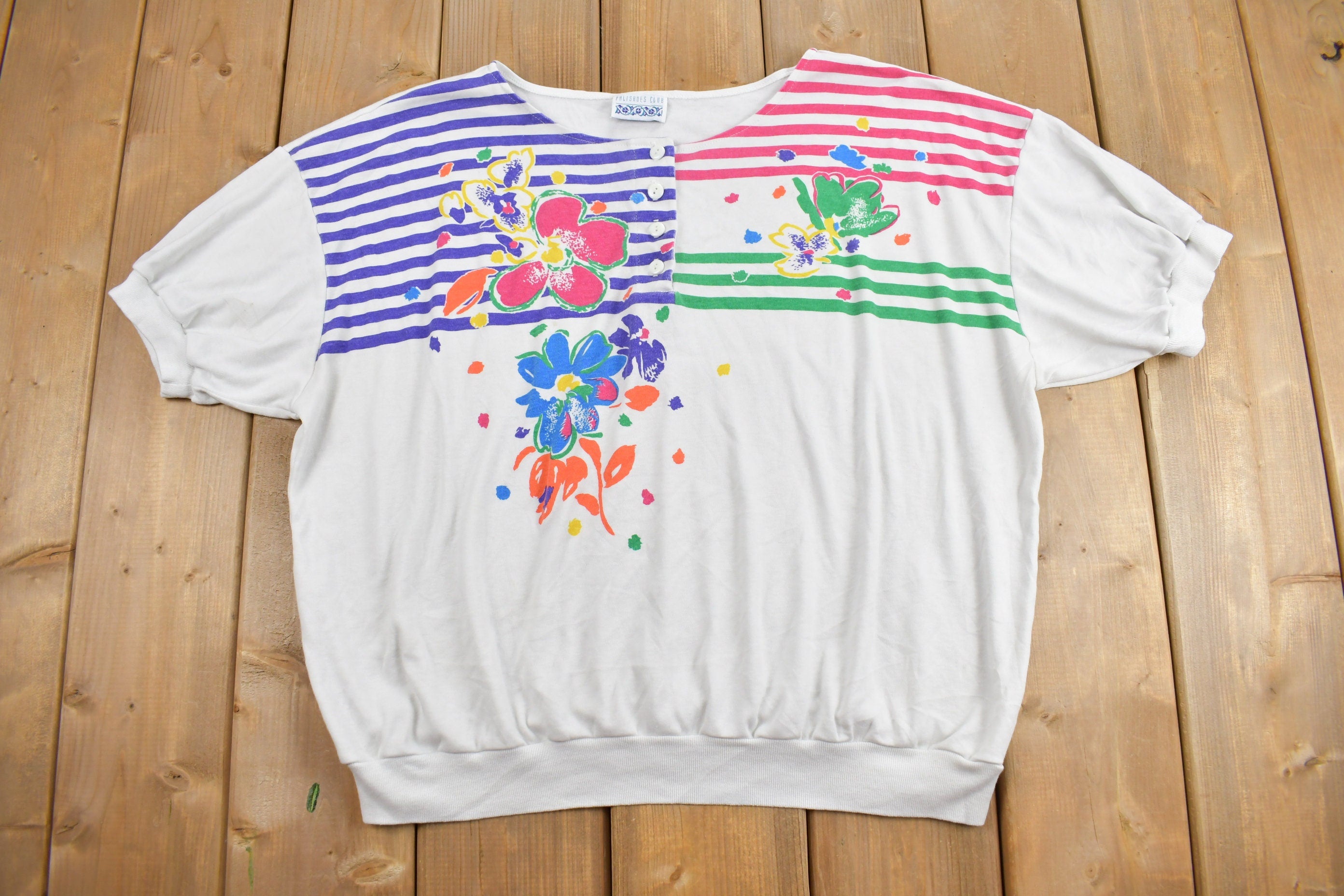 Vintage 1990s Floral Graphic Quarter Button T-Shirt