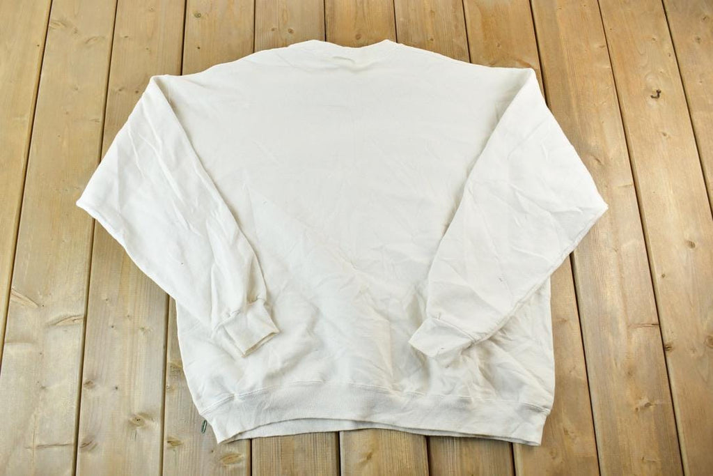 Vintage 1990s Friends and Neighbours Club Souvenir Crewneck Sweatshirt