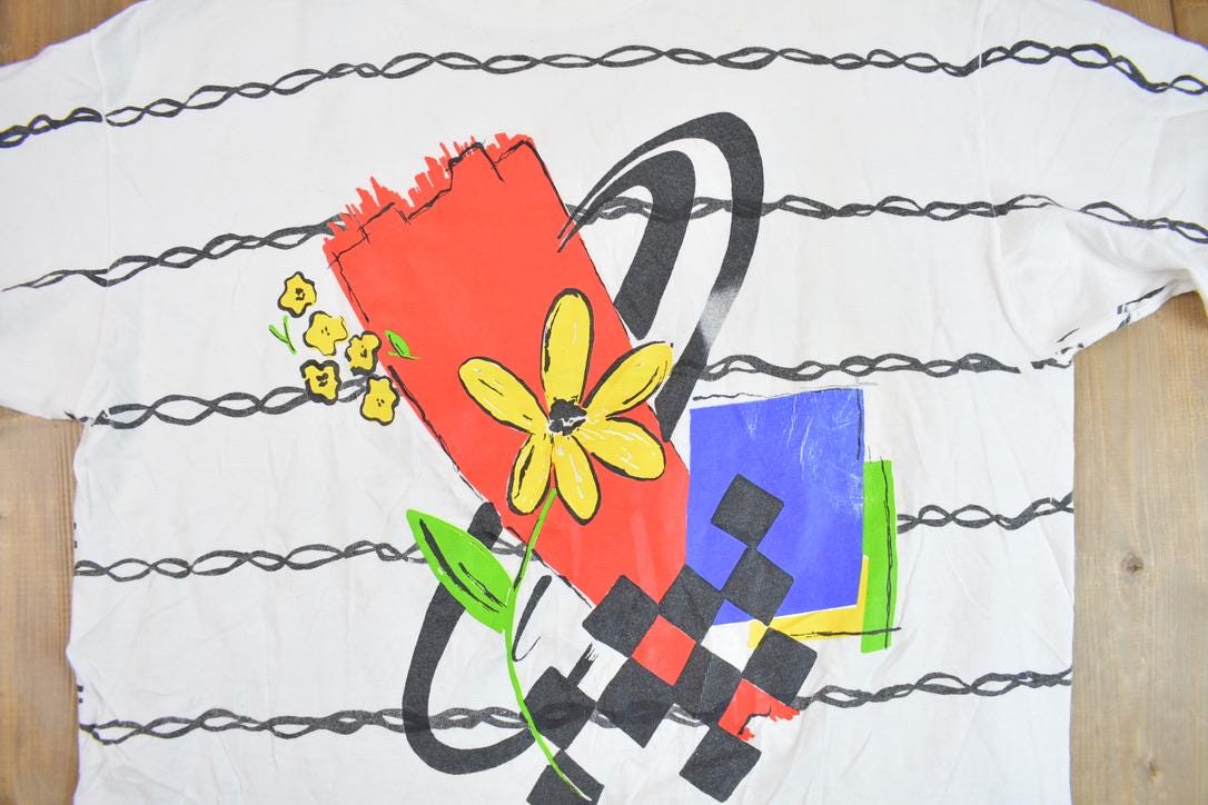 Vintage 1990s Abstract Floral Theme Single Stitch Graphic T-Shirt
