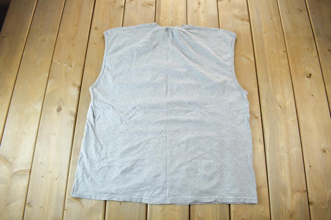 Vintage Y2K Pirates Of The Caribbean Walt Disney World Tank Top