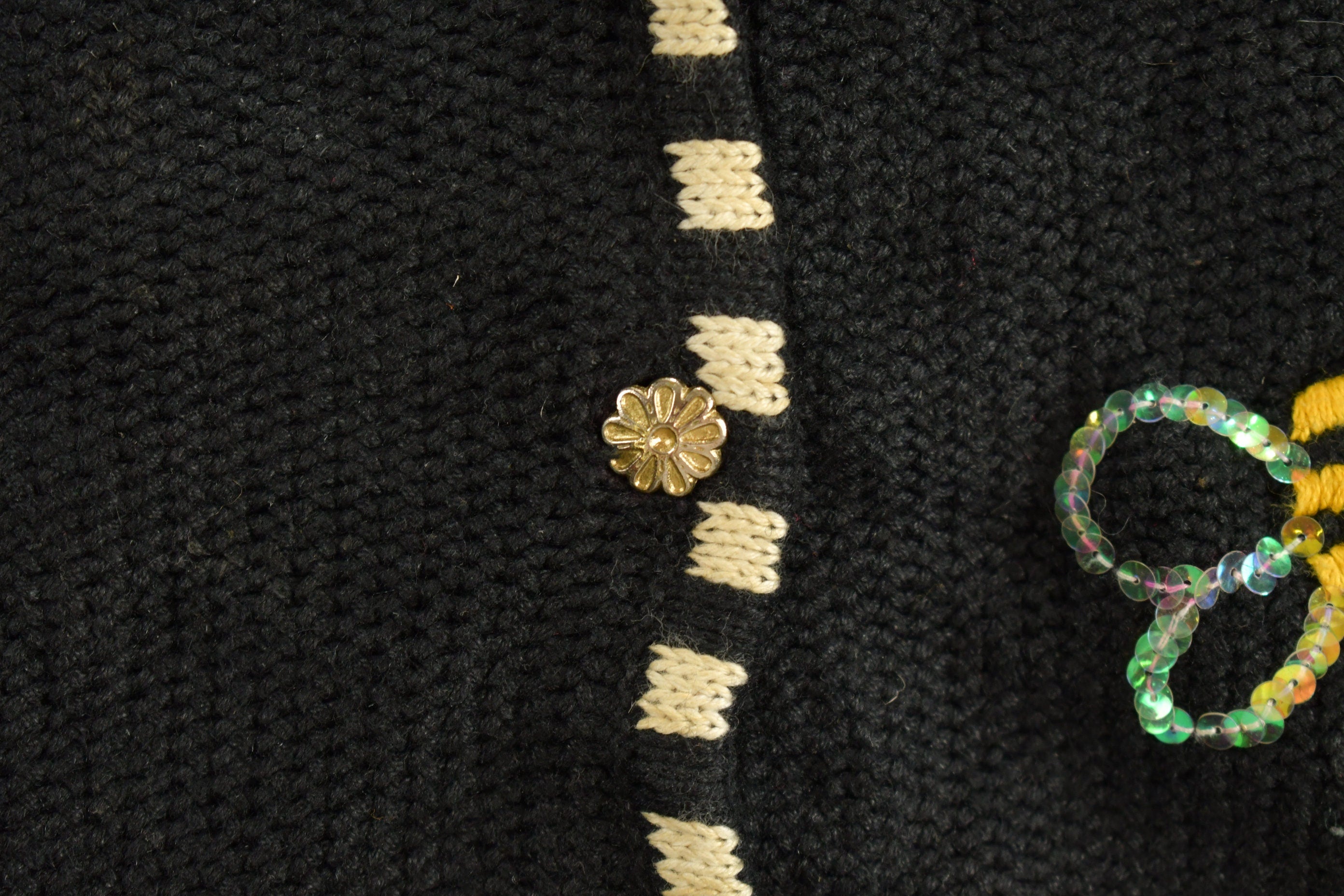 Vintage 1990s Embroidered Knitted Button Up Sweater Vest