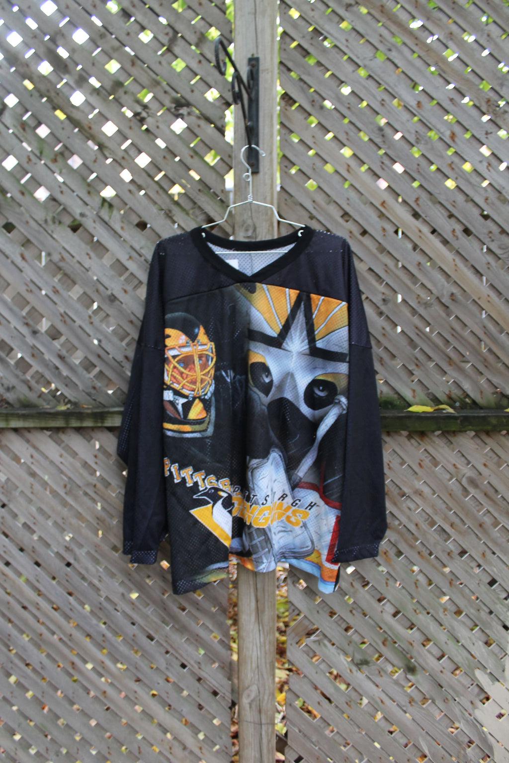 Vintage 1990s Pittsburgh Penguins NHL CCM Hockey Jersey