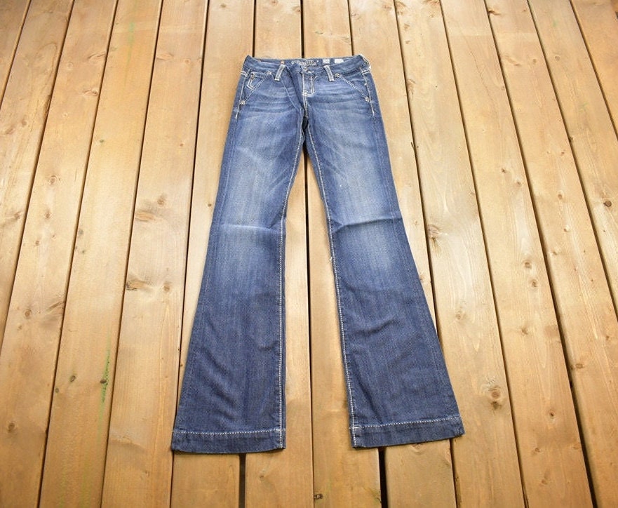 Vintage Y2K Miss Me Bedazzled Low Rise Jeans Size 26x31